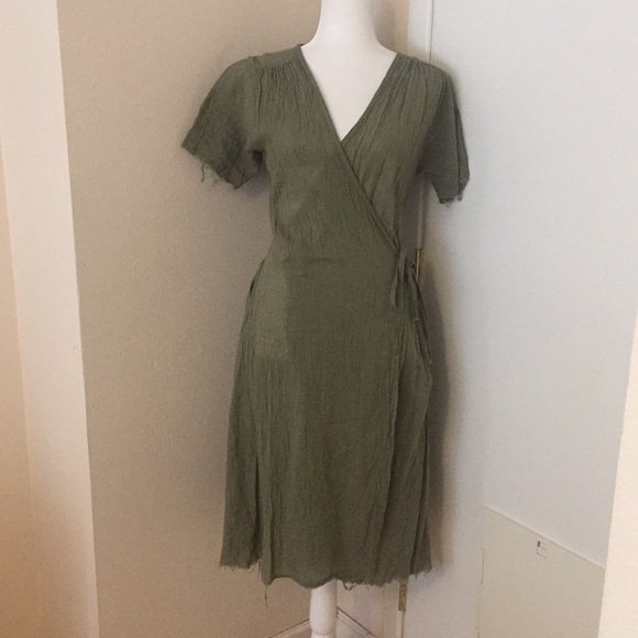 LOVE TANJANE Dresses & Skirts - S LOVE TANJANE‎ Wrap Dress EE11 1984